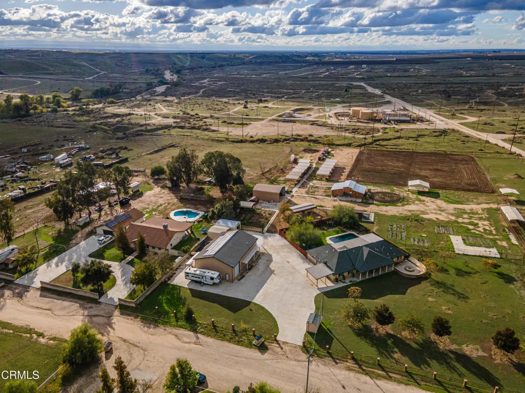 Additional image 5 of 102 Anna Lane, Bakersfield, CA 93308