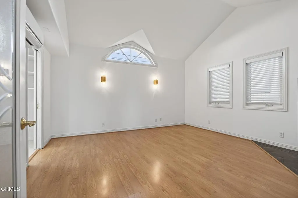 Additional image 27 of 124 San Nicholas Avenue, Oxnard, CA 93035