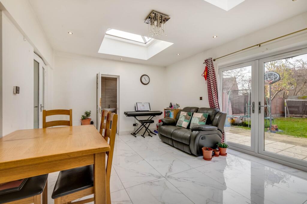 Additional image 2 of Heronswood Road, Welwyn Garden City, Hertfordshire, AL7 3JQ