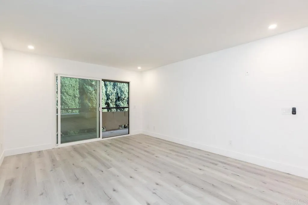 Additional image 54 of 5885 El Cajon Blvd Unit 305, San Diego, CA 92115