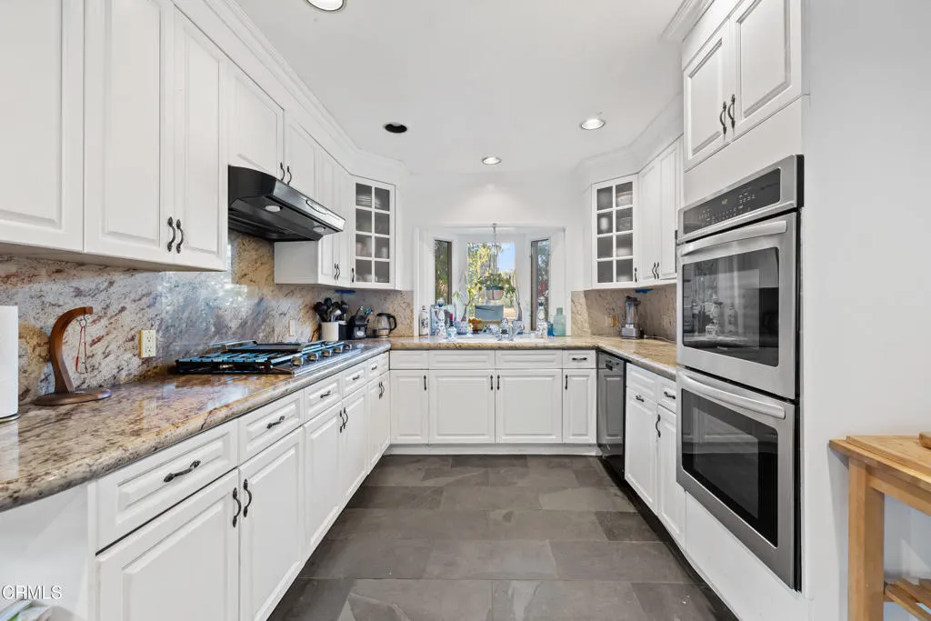 Additional image 39 of 17350 Osborne Street, Sherwood Forest, CA 91325