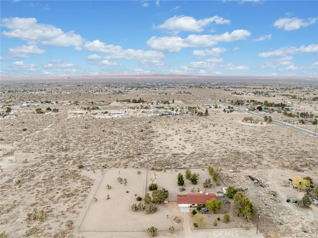 Additional image 65 of 3996 Yucca Terrace Dr, Phelan, CA 92371