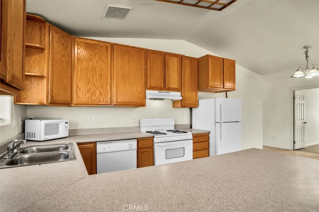 Additional image 45 of 5564 Mariposa, 29 Palms, CA 92277