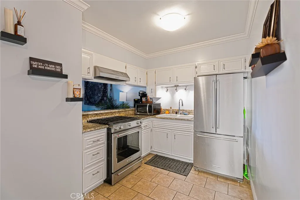 Additional image 19 of 15344 Weddington, Sherman Oaks, CA 91411