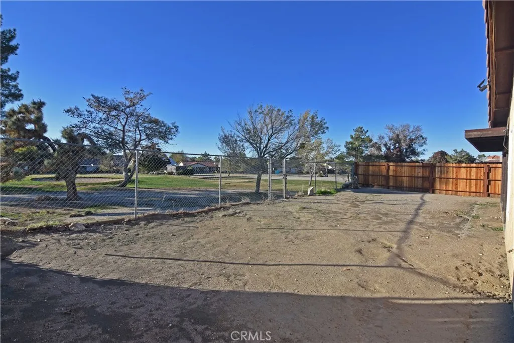 Additional image 27 of 13728 Nassau Dr, Victorville, CA 92395