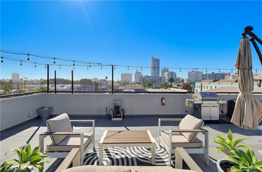 Additional image 105 of 834 E 4th Street Unit 29, Long Beach, CA 90802