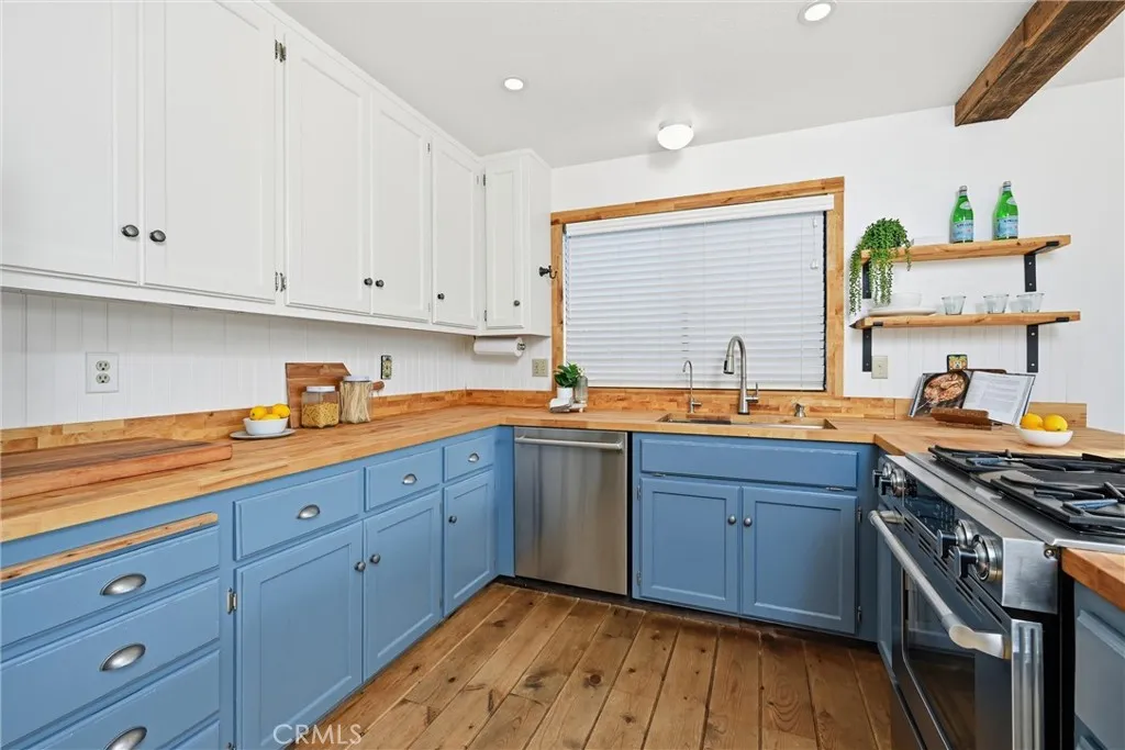 Additional image 50 of 18752 North Shore Dr, Hidden Valley Lake, CA 95467