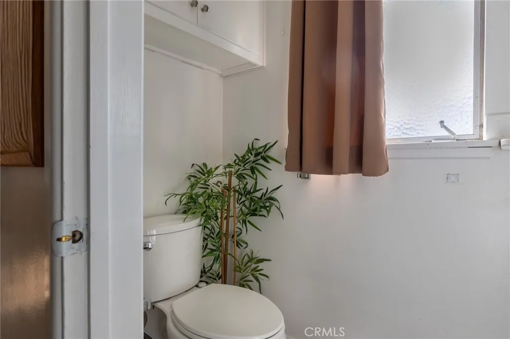 Additional image 9 of 340 E Shamrock St, Rialto, CA 92376