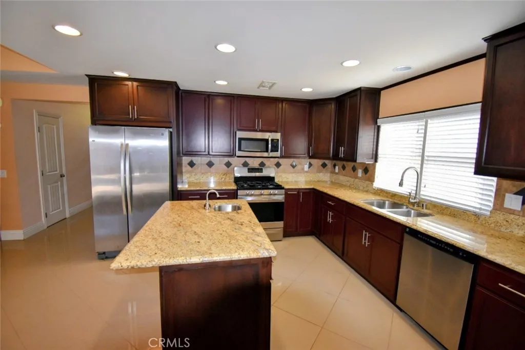 Additional image 39 of 622 S Parton St, Santa Ana, CA 92701