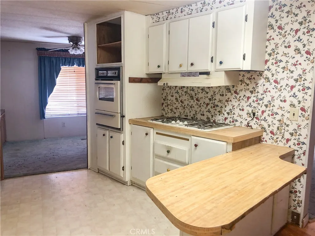 Additional image 11 of 400 E Roberts Ln Unit 99, Bakersfield, CA 93308