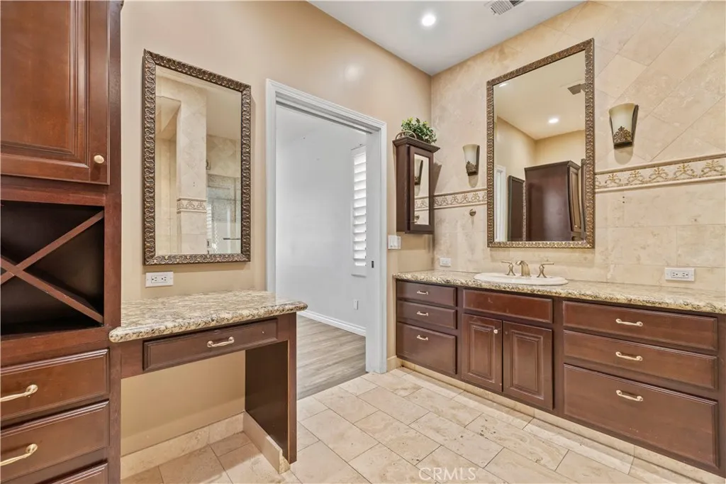 Additional image 42 of 28251 Infinity Cir, Saugus, CA 91390