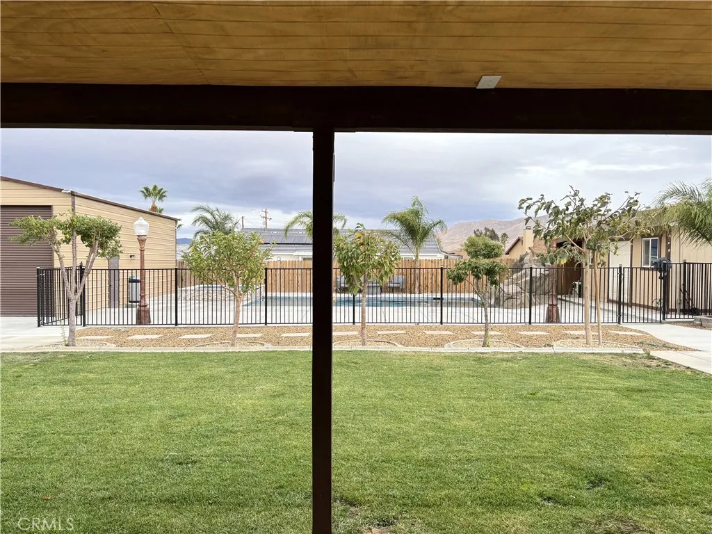 Additional image 4 of 8077 Langdon Ave, Hesperia, CA 92345