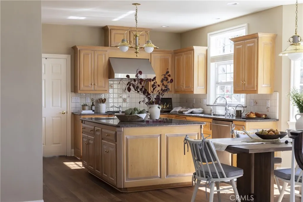 Additional image 40 of 1010 Black Oaks Dr, Lake Arrowhead, CA 92352