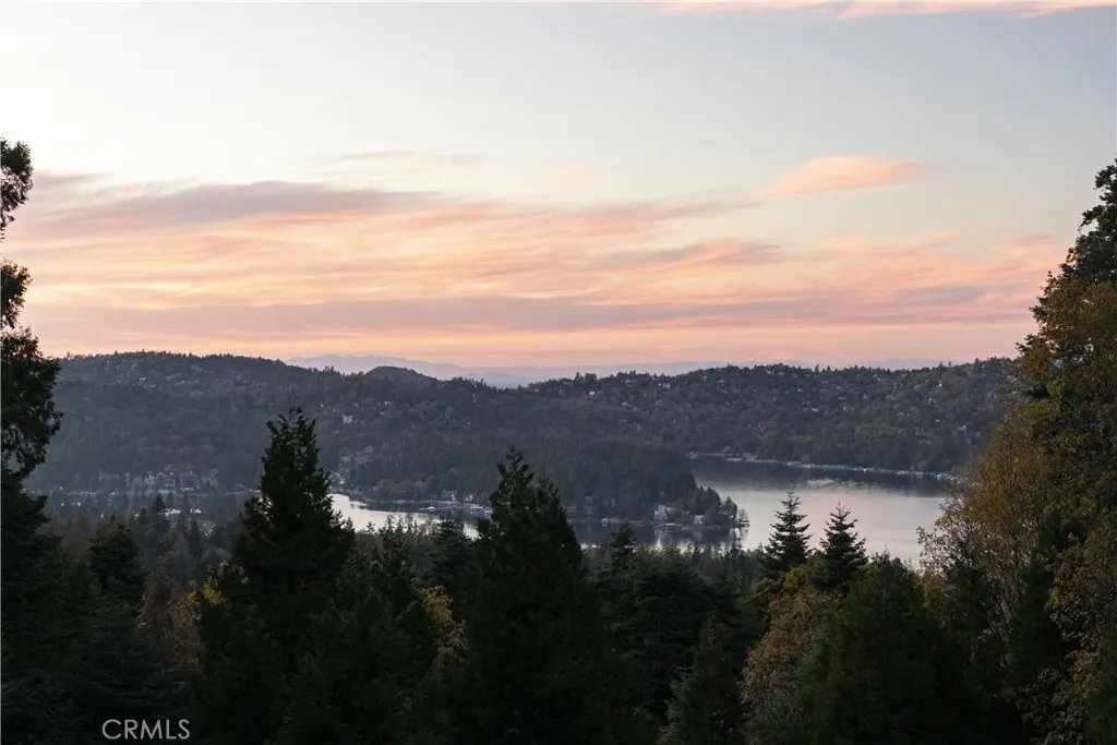 Additional image 92 of 654 S Cumberland Dr, Lake Arrowhead, CA 92352