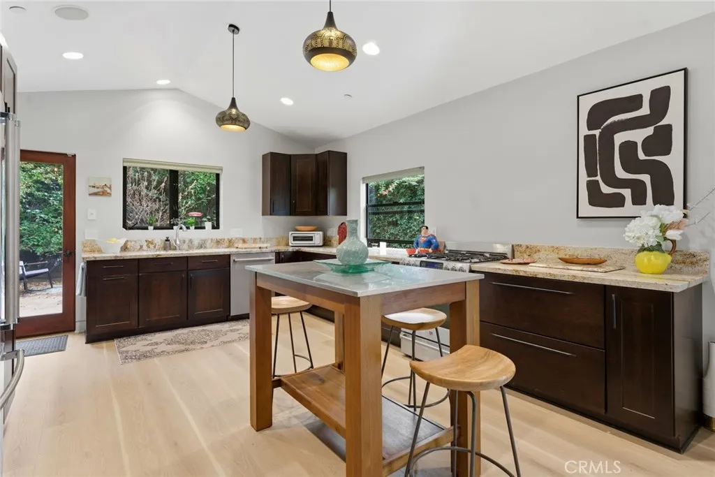 Additional image 61 of 4642 Santa Lucia Drive, Woodland Hills, CA 91364