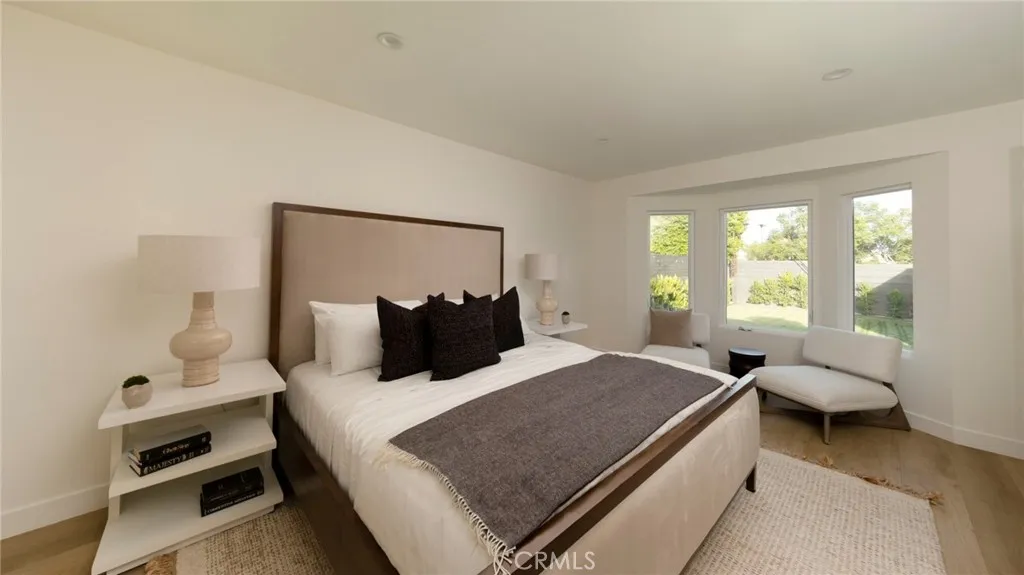 Additional image 42 of 3554 S Sycamore Ave, Los Angeles, CA 90016