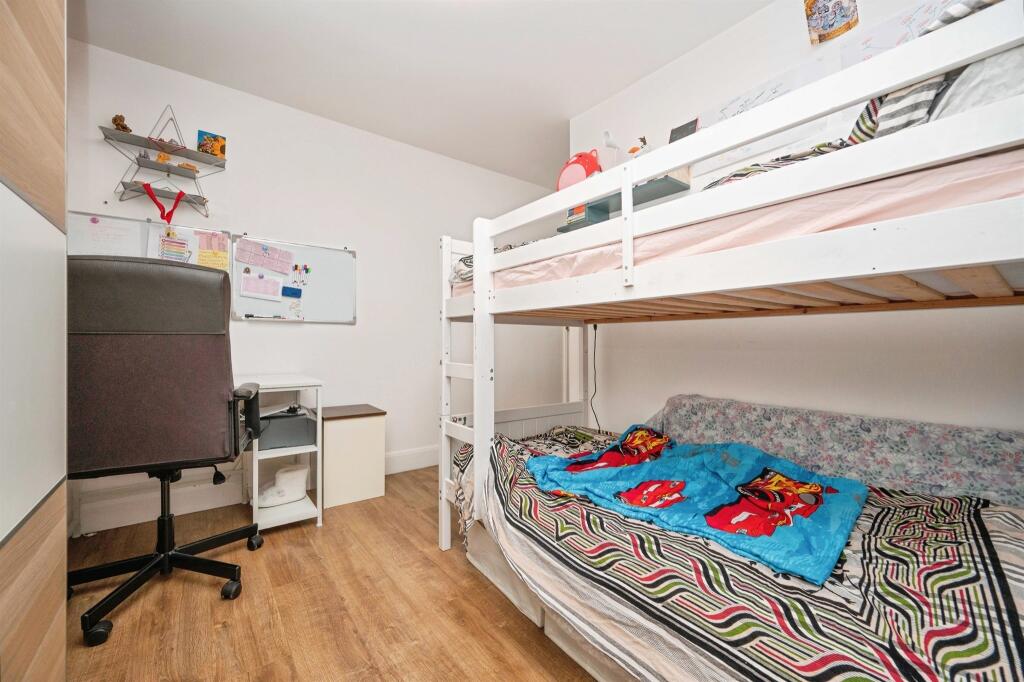 Additional image 11 of Springfields, Welwyn Garden City