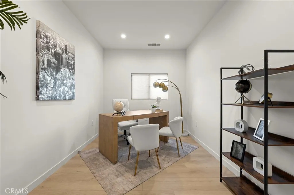 Additional image 108 of 4252 Shadyglade, Studio City, CA 91604