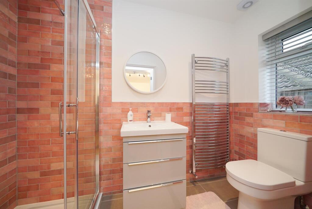 Additional image 16 of Butt Field View, St. Albans