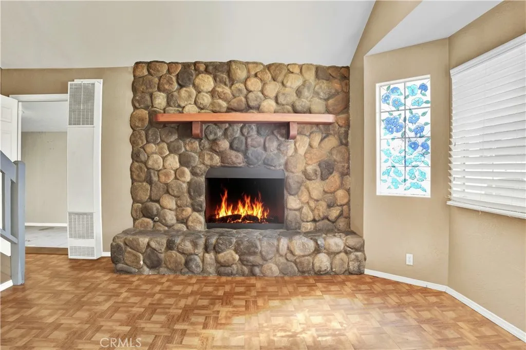 Additional image 9 of 421 Saint Cloud Cir, Big Bear City, CA 92314