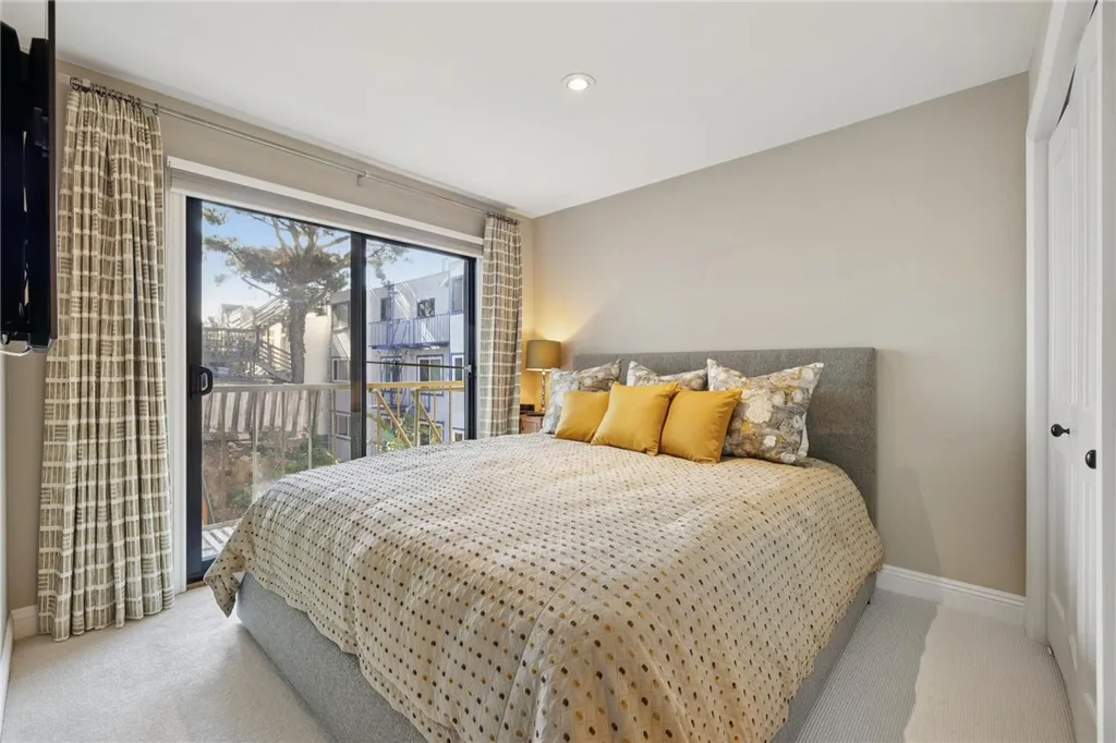 Additional image 36 of 373 Lombard St, San Francisco, CA 94133
