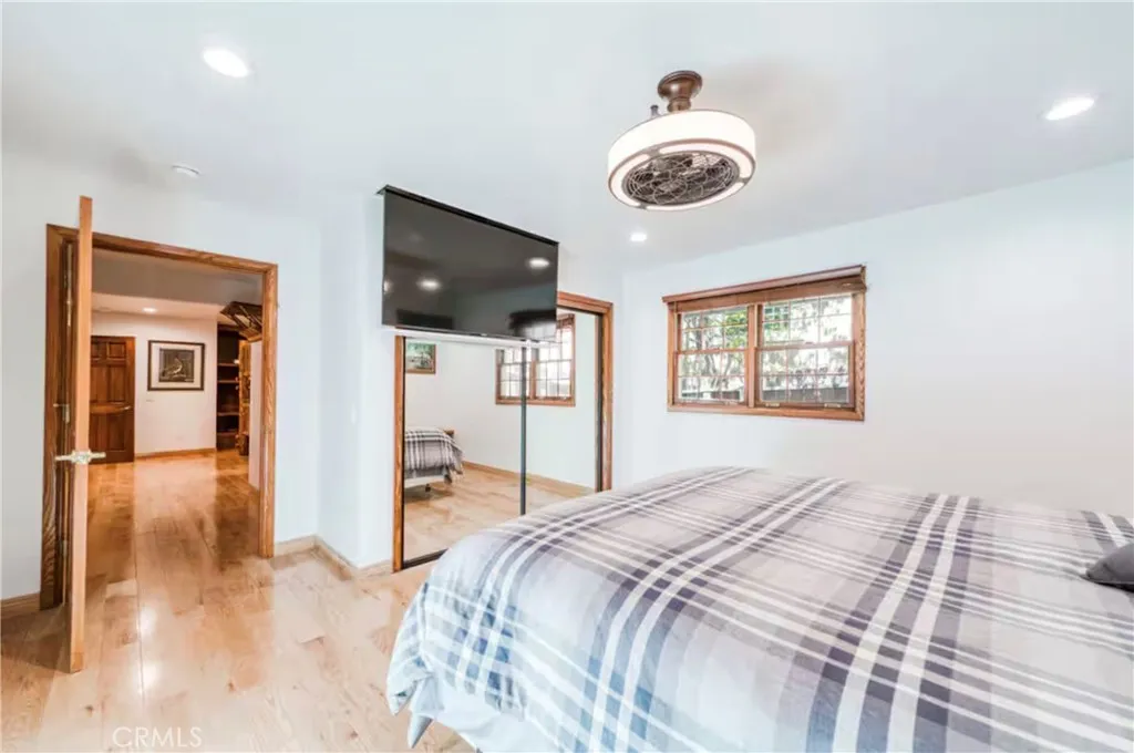 Additional image 77 of 42725 Tannenbaum, Big Bear Lake, CA 92315