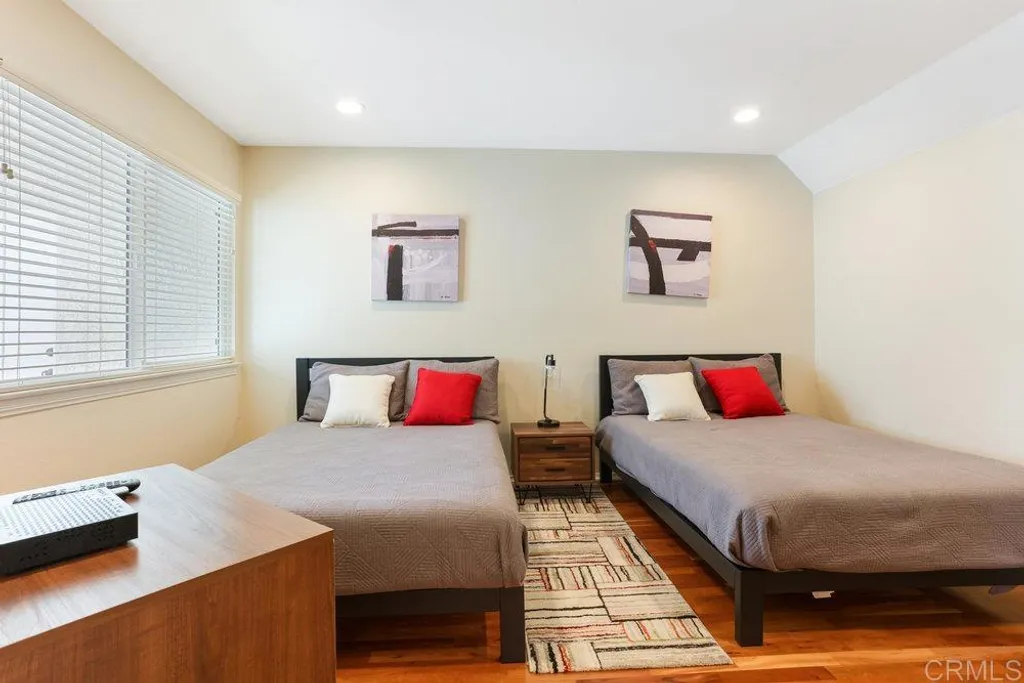 Additional image 18 of 20 Aruba, Coronado, CA 92118