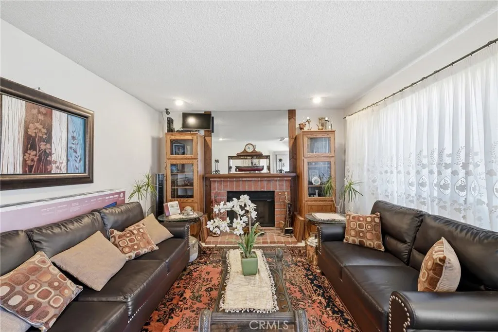 Additional image 9 of 7857 Embry Pt, San Diego, CA 92126