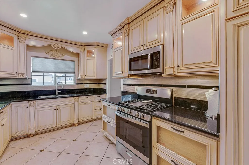 Additional image 67 of 8023 Hooper Ave, Los Angeles, CA 90001