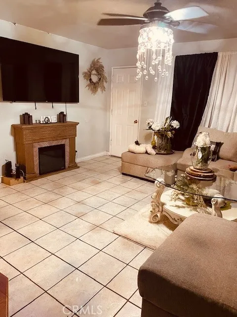 Additional image 12 of 44329 3rd St E, Lancaster, CA 93535