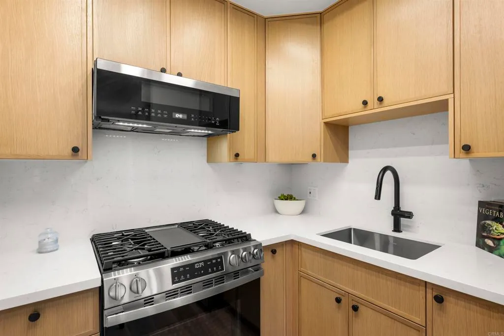 Additional image 14 of 701 Kettner Boulevard Unit 201, San Diego, CA 92101