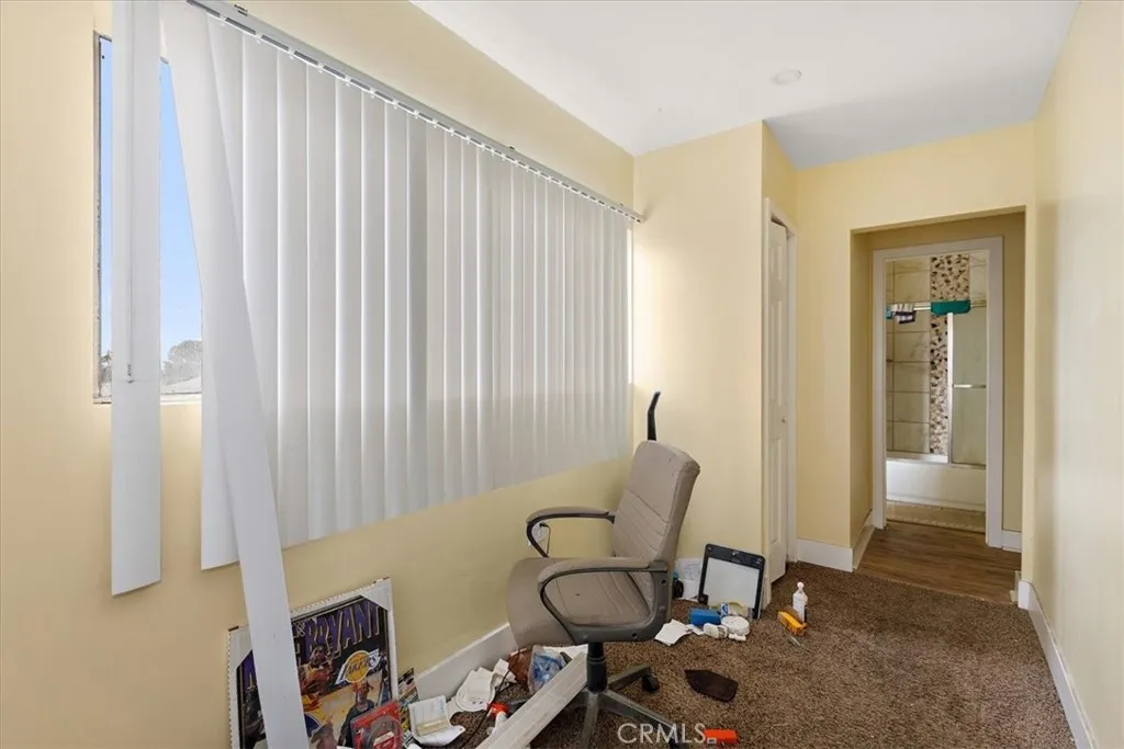 Additional image 127 of 11612 Cimarron Ave, Hawthorne, CA 90250