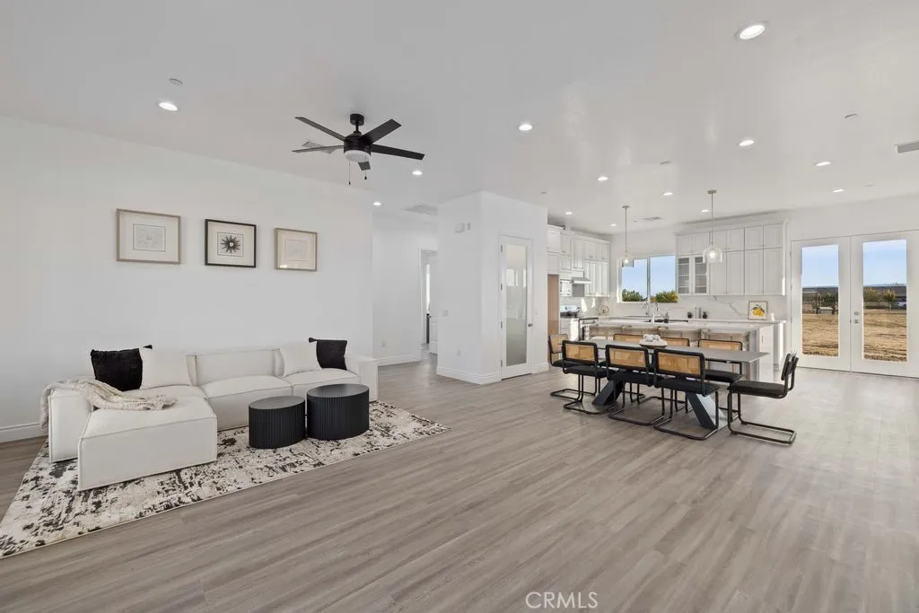 Additional image 10 of 7214 W Avenue A-6, Lancaster, CA 93536