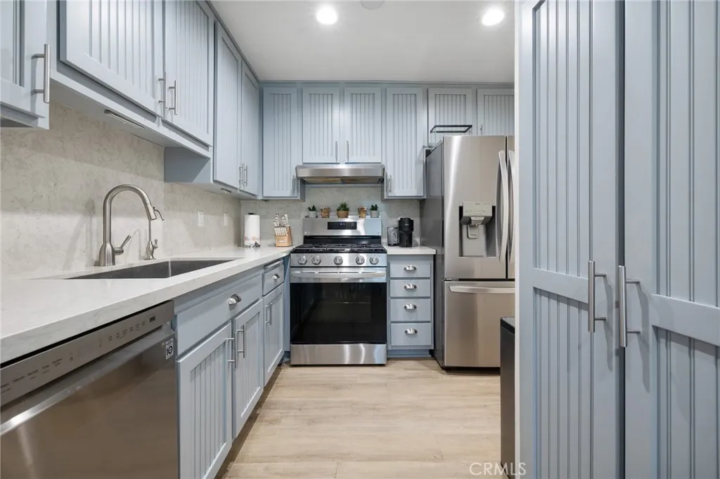 Additional image 39 of 27114 Hidaway Avenue Unit 3, Canyon Country, CA 91351