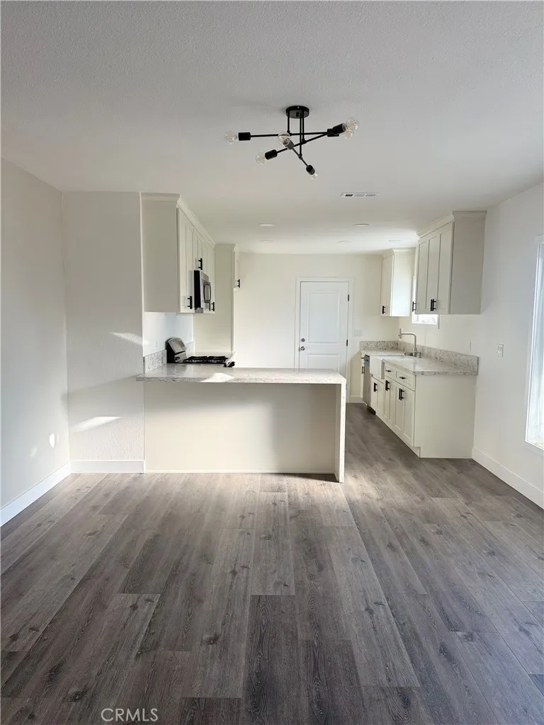 Additional image 28 of 880 S State St, Hemet, CA 92543