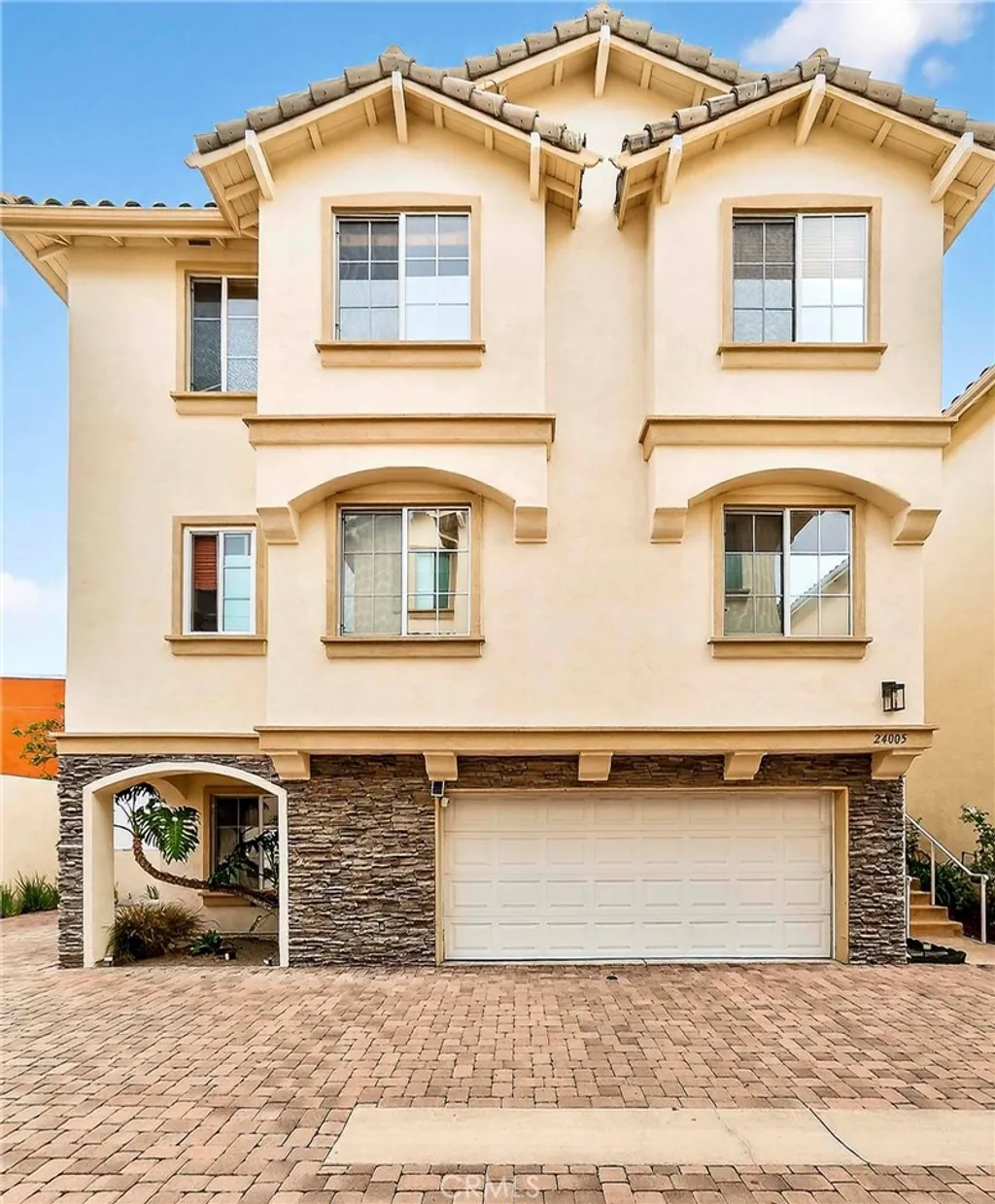 Additional image 3 of 24005 Los Codona, Torrance, CA 90505