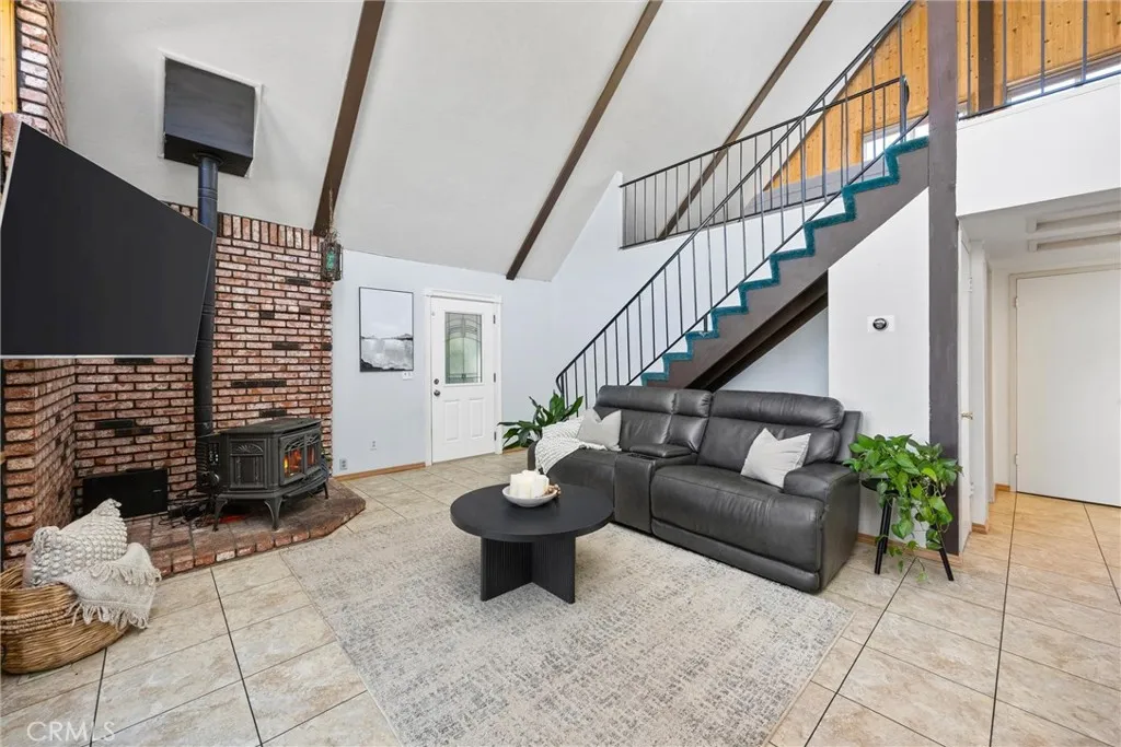 Additional image 10 of 23740 Lakeview Dr, Tehachapi, CA 93561