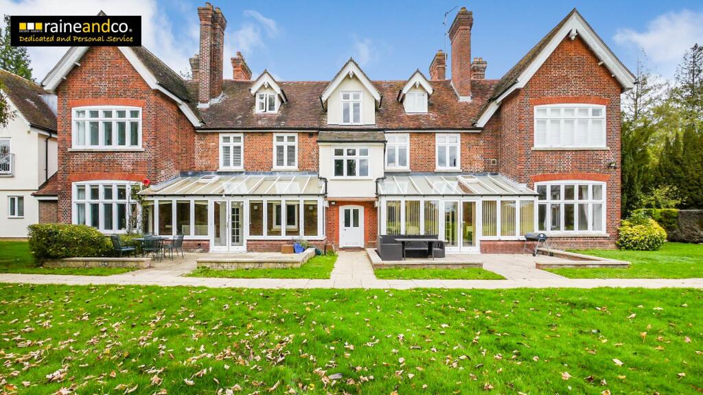 Additional image 18 of Astwick Manor, Coopers Green Lane, Hatfield