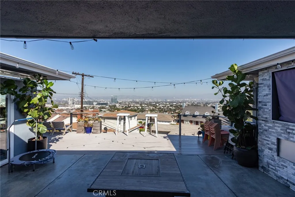 Additional image 46 of 5617 Glenford, Los Angeles, CA 90008