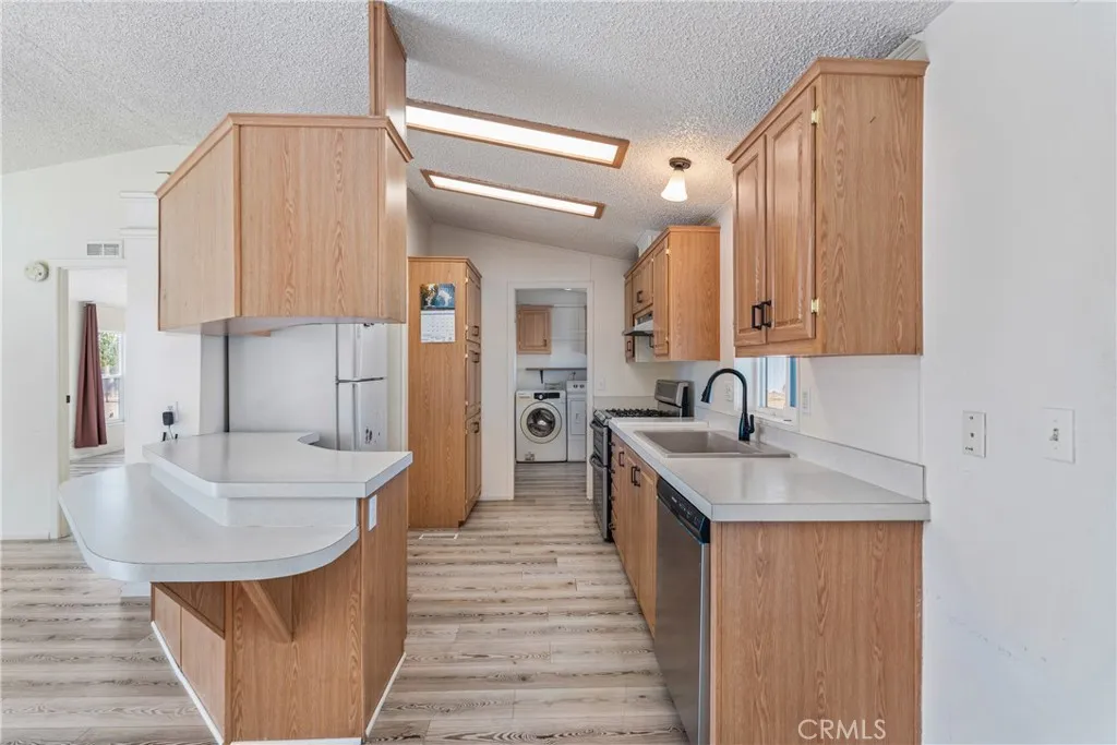 Additional image 48 of 59260 Sunflower Dr, Yucca Valley, CA 92284