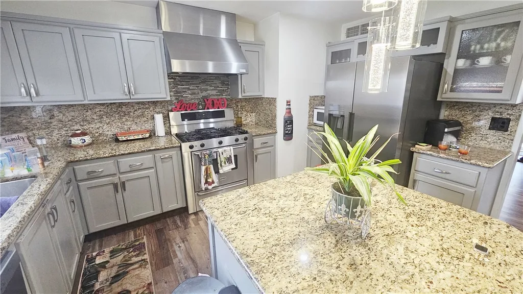 Additional image 11 of 2819 Renegade Ave, Bakersfield, CA 93306