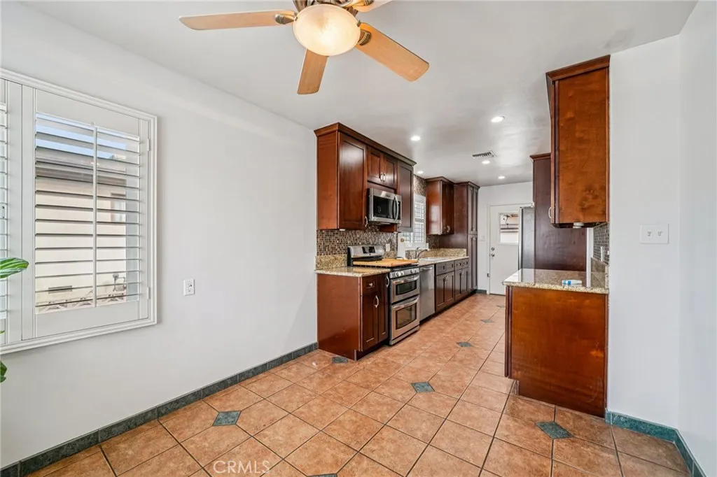 Additional image 17 of 1242 N Cypress Ave, Ontario, CA 91762