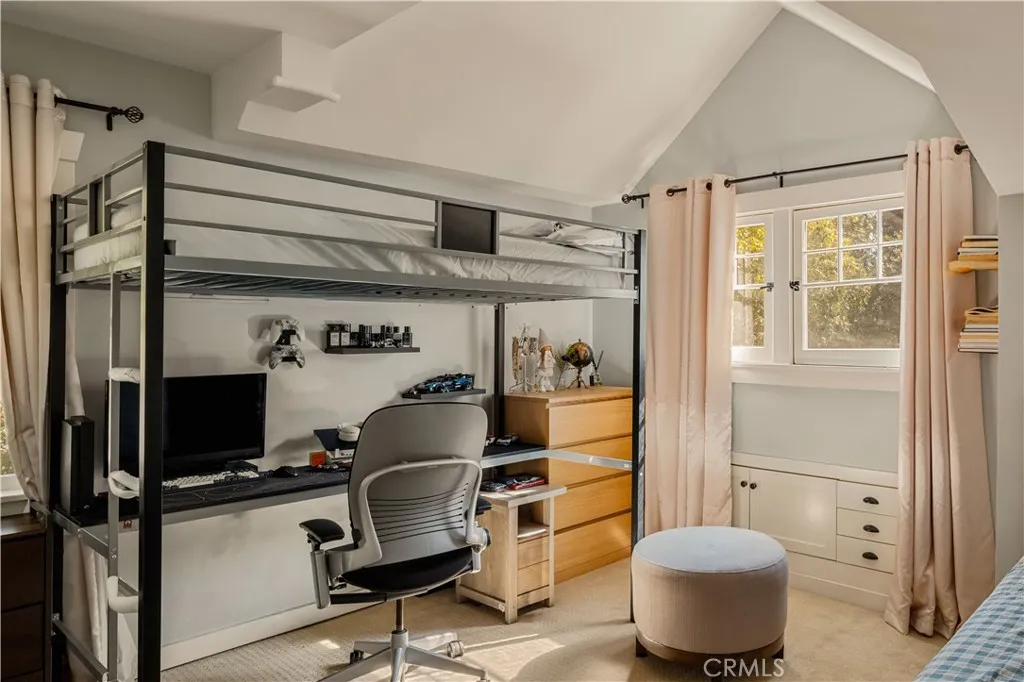 Additional image 18 of 1065 Locust St, Pasadena, CA 91106