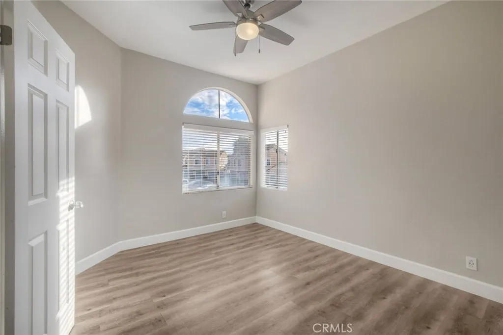 Additional image 21 of 733 Vista Grande Way, Oceanside, CA 92057