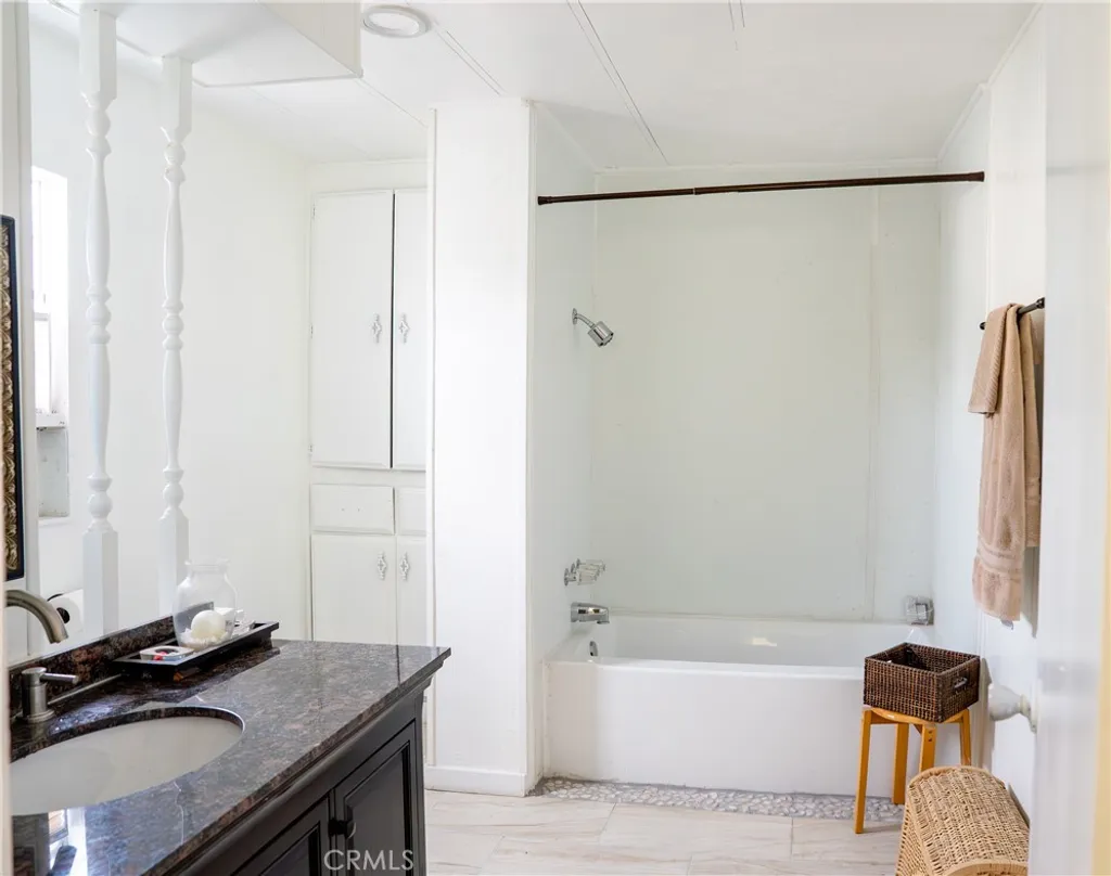 Additional image 13 of 250 N Linden Avenue Unit 248, Rialto, CA 92376