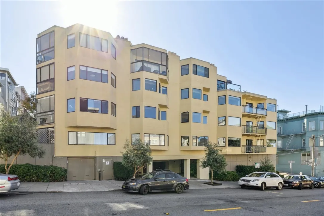 Additional image 106 of 373 Lombard St, San Francisco, CA 94133