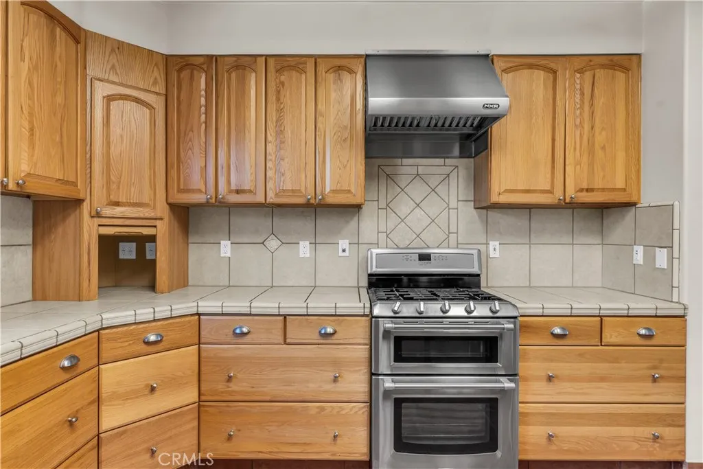 Additional image 44 of 10234 Clover Drive, Oak Hills, CA 92344