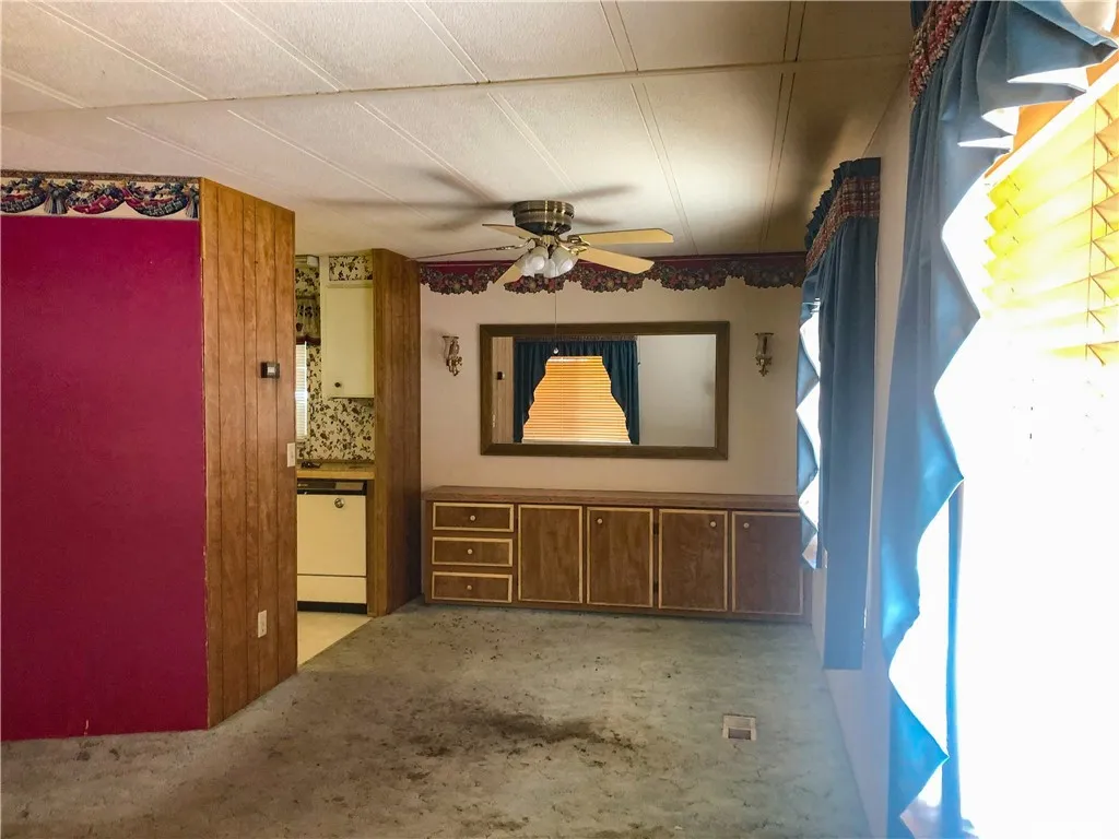 Additional image 40 of 400 E Roberts Ln Unit 99, Bakersfield, CA 93308