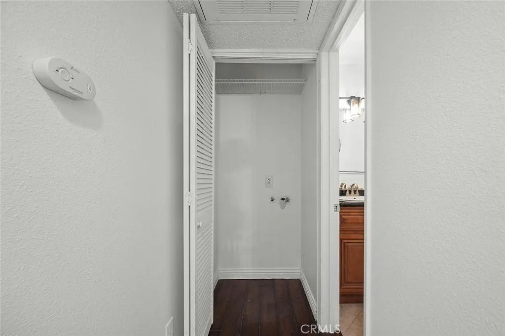 Additional image 30 of 2507 E 15th St Unit 204, Long Beach, CA 90804