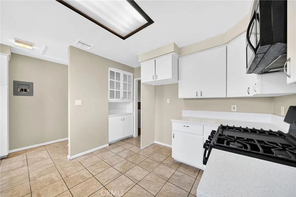 Additional image 15 of 4703 W 169th St, Lawndale, CA 90260